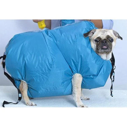 A dog drying bag made of Oxford cloth that uses a hair dryer to quickly and effectively dry a wet dog.