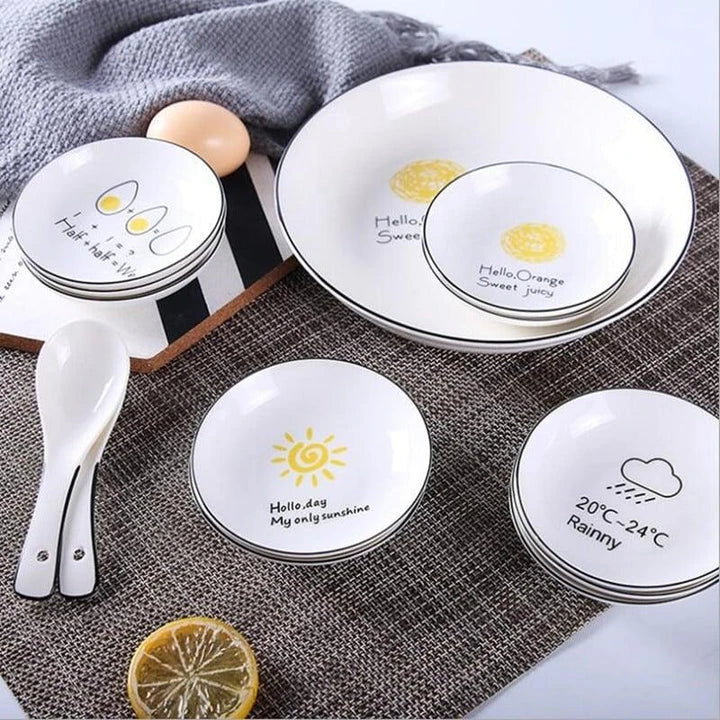 A beautifully designed ceramic sauce dish with a unique and eye-catching pattern, perfect for serving sauces, dips, and condiments.