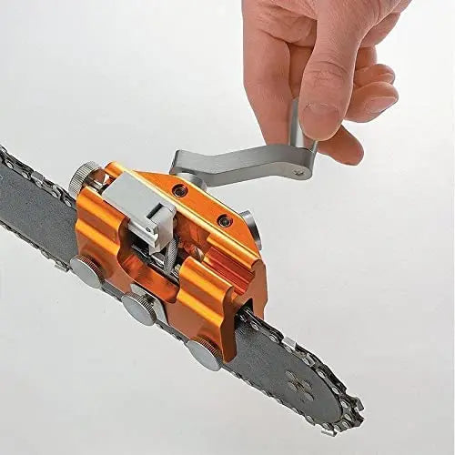 Deluxe Chainsaw Sharpening Jig: An innovative tool for effortless chainsaw maintenance and sharpening