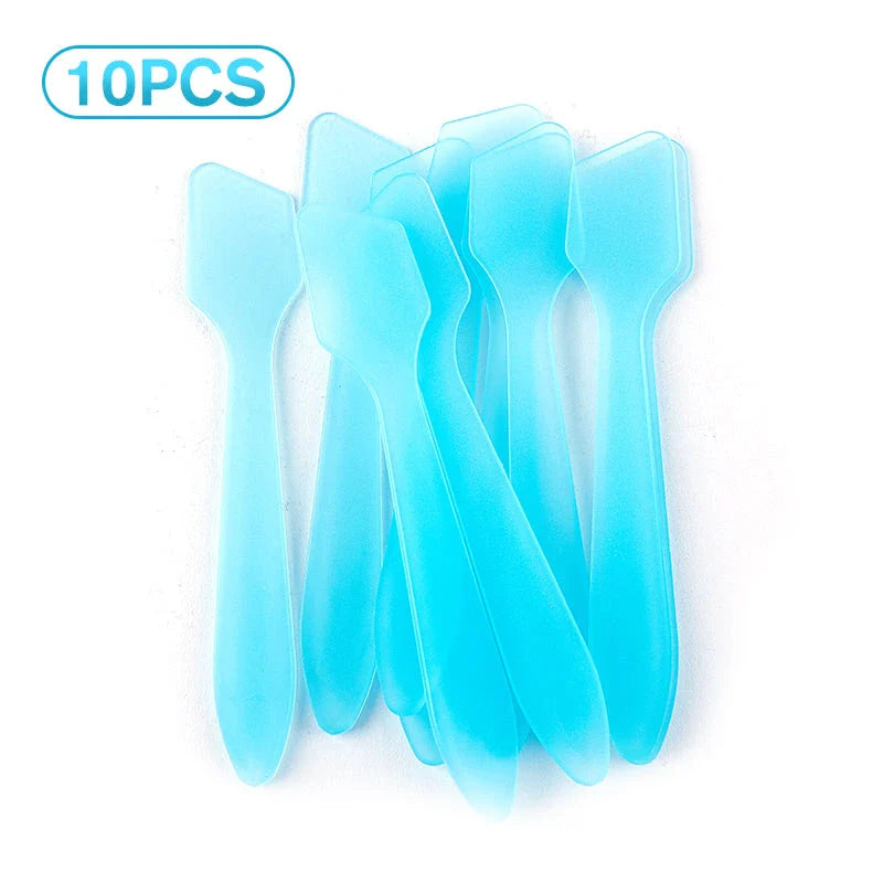 10 Pcs Mini Cosmetic Spatulas in various colours for precise application of face creams and masks