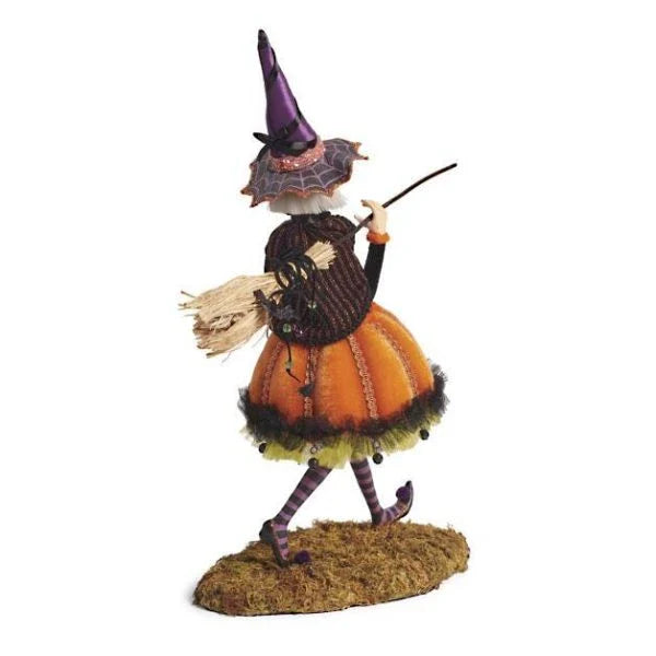 Enchanting Witch Figurine, a captivating tabletop decoration for Kiwi Halloween celebrations