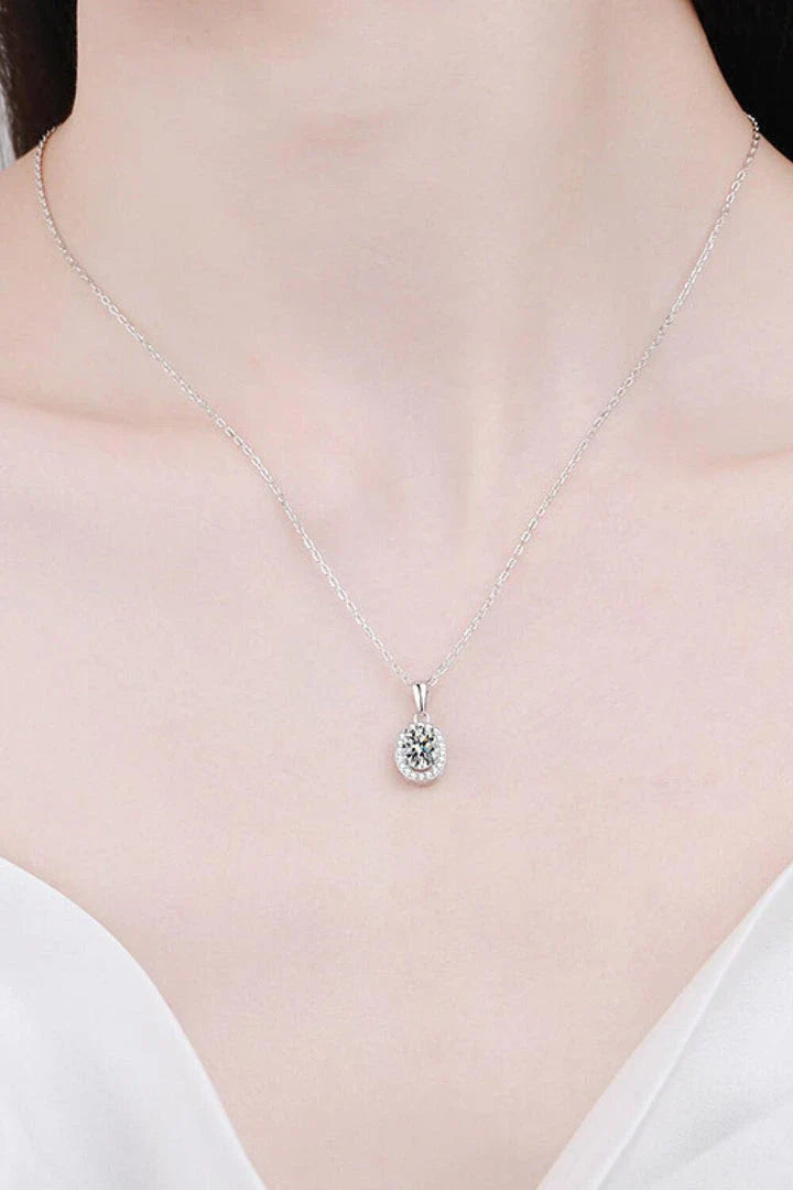 Elegant 1 Carat Moissanite Pendant Necklace in 925 Sterling Silver with Rhodium Plating, Crafted in Aotearoa