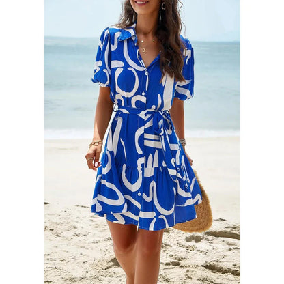 Elegant women's printed dress with short sleeves, ideal for spring and summer in New Zealand