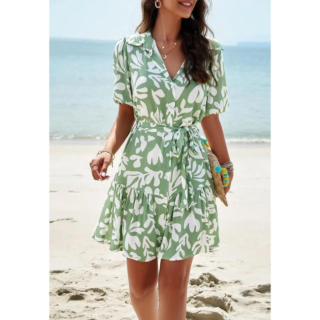 Elegant women's printed dress with short sleeves, ideal for spring and summer in New Zealand