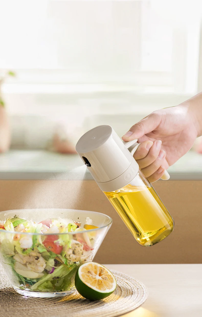 Versatile high-performance cooking oil sprayer made from durable borosilicate glass for precise oil misting and easy cleaning