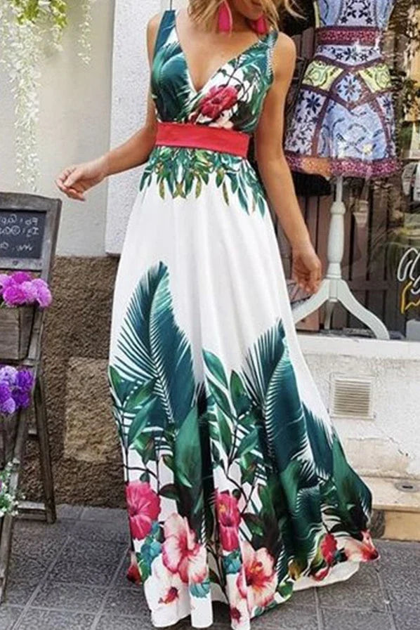 Sleeveless printed long dress in a vibrant, eye-catching design that seamlessly blends European and American style