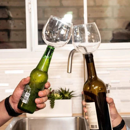 Premium borosilicate glass wine glass topper that transforms any wine bottle into a personal wine glass